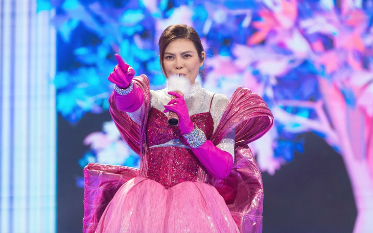 Cún Tóc Lô lộ diện là thành viên Tam Ca 3A - ca sĩ Ngọc Anh