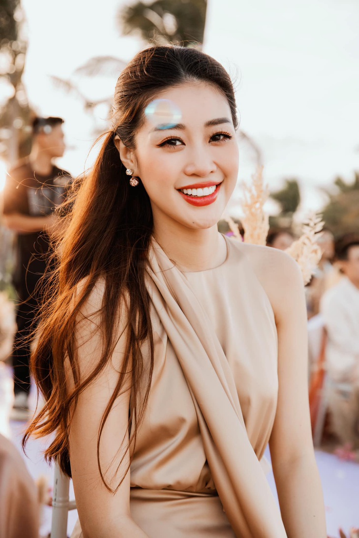 Đích thân Khánh Vân bình luận "kêu cứu" để được minh oan 