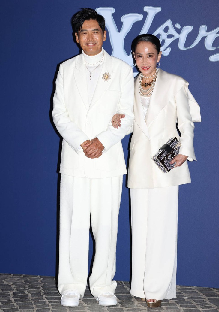 Sự xuất hiện của Châu Nhuận Phát và bà xã Trần Oải Liên đã trở thành tâm điểm