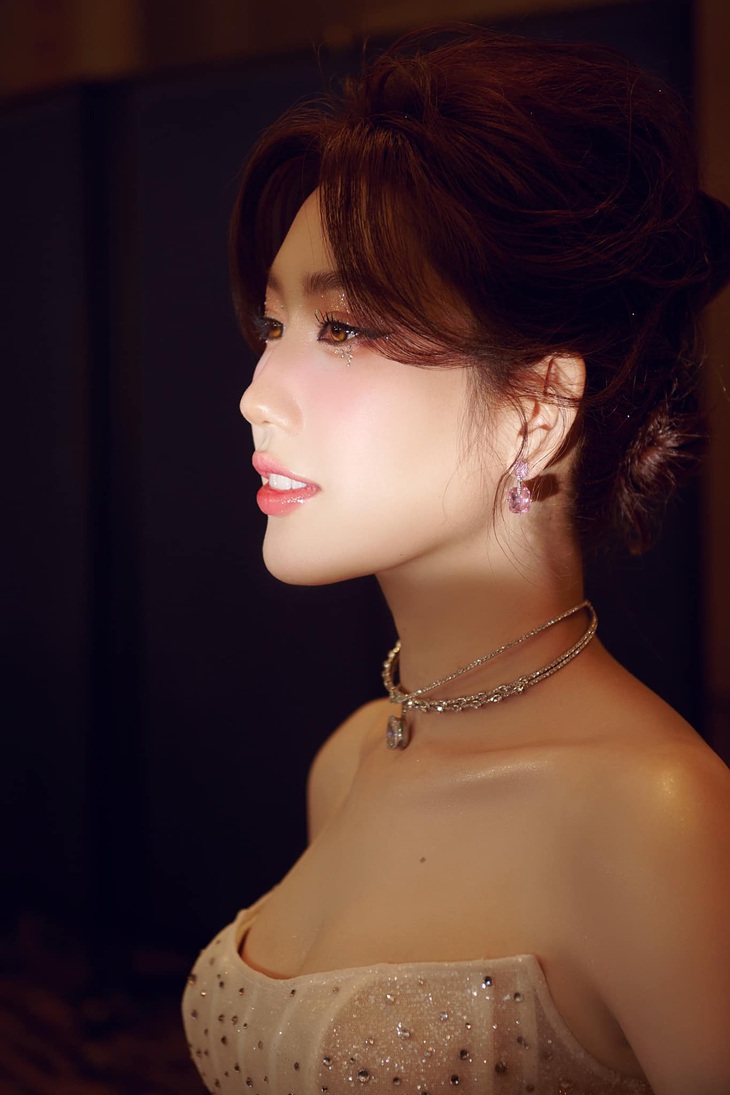 Thúy Ngân - nữ diễn viên đa tài của màn ảnh Việt.