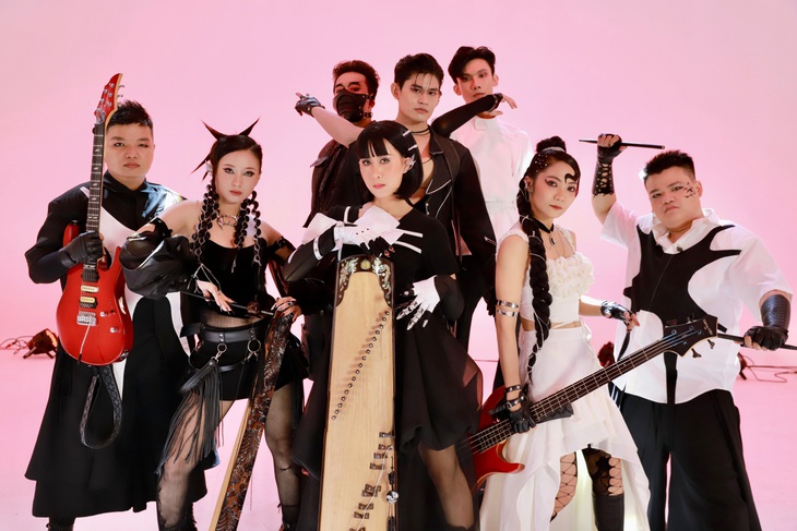 Qua 'Này bình yên em trốn', ban nhạc Nam Tộc muốn gửi gắm đến khán giả thông điệp bình yên không chỉ cho tình yêu mà còn cho nhiều điều trong cuộc sống. 