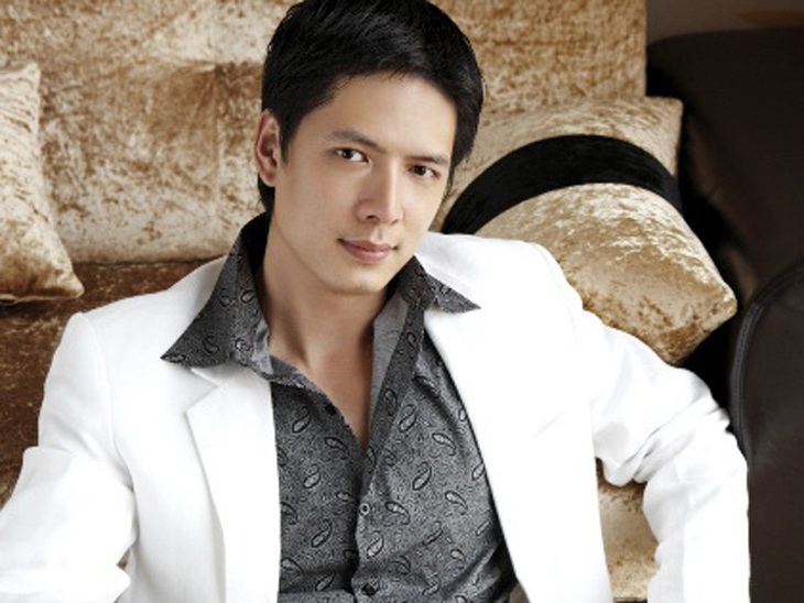 Ảnh siêu mẫu Bình Minh thi nam vương 20 năm trước bỗng hot rần rần- Ảnh 3.