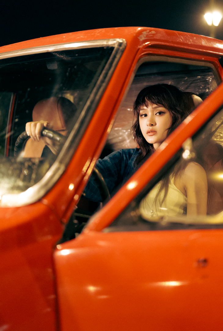 Hiền Hồ mong muốn dùng âm nhạc để chia sẻ cảm xúc của mình với khán giả