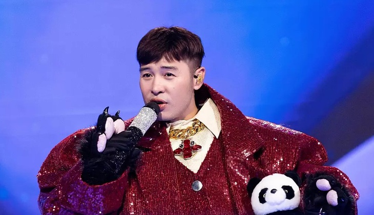 Mascot Bố Gấu của Hoàng Hải rất được yêu thích trong 'The Masked Singer Vietnam' mùa 2.