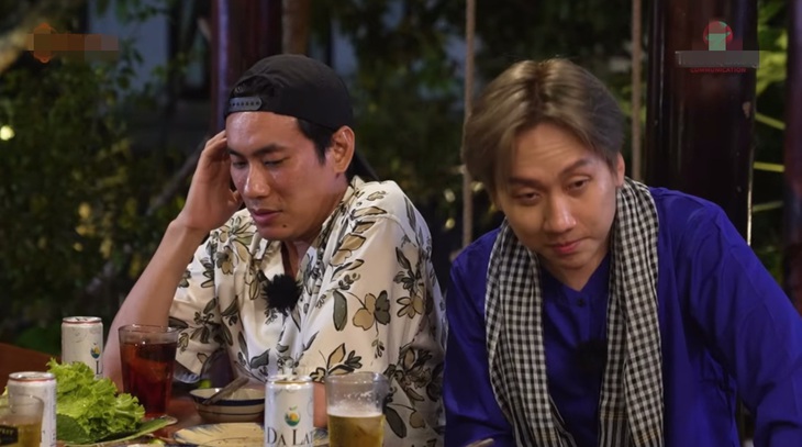 Kiều Minh Tuấn bối rối khi bị Trường Giang, Phát La hỏi chuyện yêu đương