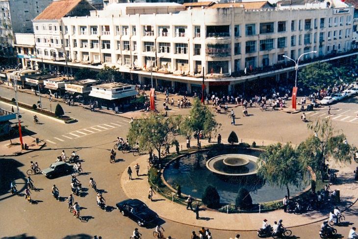 Thương xá Tax cuối thập niên 1970.&nbsp;