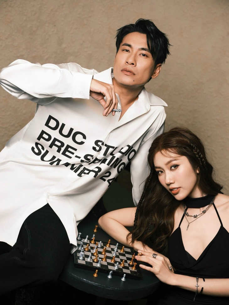 “Lầy nữ” Thúy Ngân cùng “chú sáu” Kiều Minh Tuấn hứa hẹn “quậy đục nước” trong lần đầu hợp tác trên màn ảnh rộng