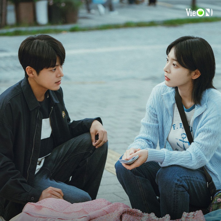 Top 12 bộ phim hot nhất năm 2023 (P1)- Ảnh 1.