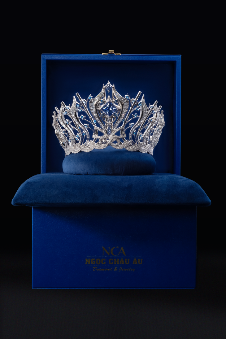 Vương miện lấy cảm hứng từ cây tre của Tân hoa hậu Hoàn vũ Việt Nam 2023