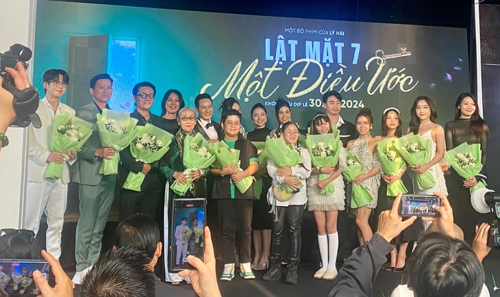 Dàn diễn viên hùng hậu xuất hiện trong Lật mặt 7: Một điều ước