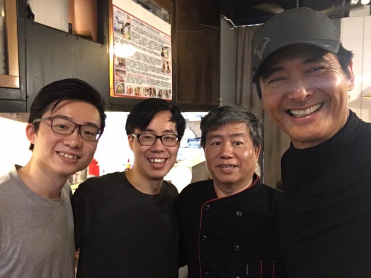 Châu Nhuận Phát và niềm yêu thích món phở Việt, cháo lòng bánh quẩy - Ảnh 4.