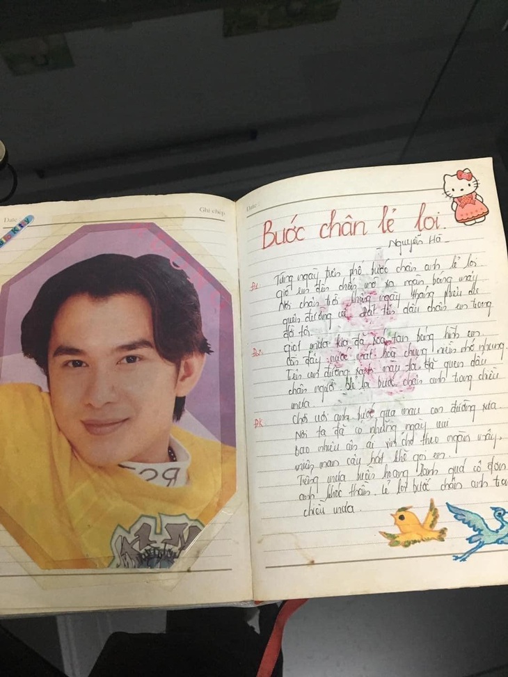 Loạt sổ ghi chép bài hát gợi nhớ cả thời hoa mộng của 8X - 9X - Ảnh 1.