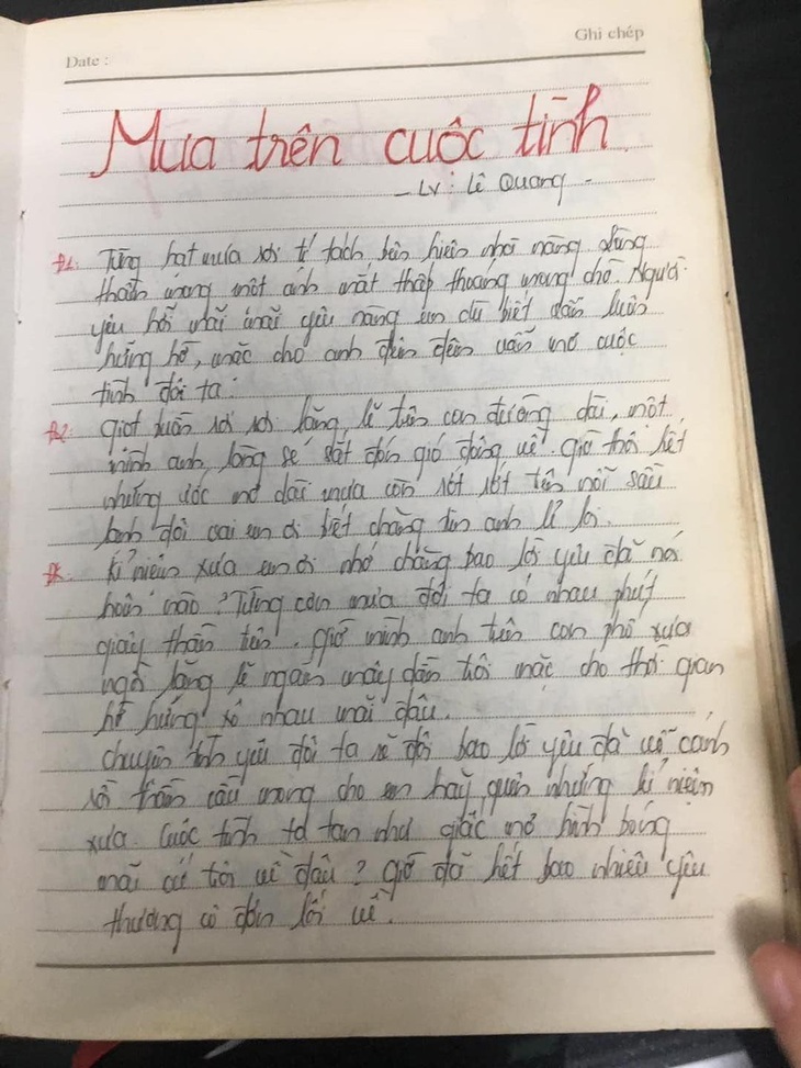 Loạt sổ ghi chép bài hát gợi nhớ cả thời hoa mộng của 8X - 9X - Ảnh 4.