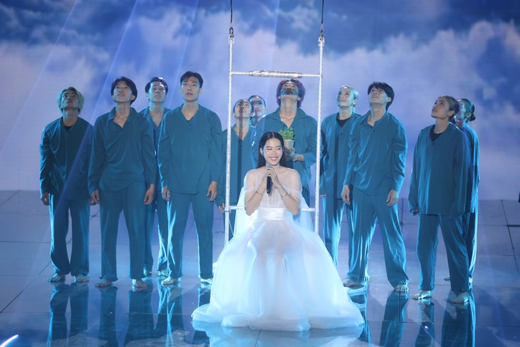 Nam Em tiết lộ lý do tự tin hơn nhiều khi hát - Ảnh 3.