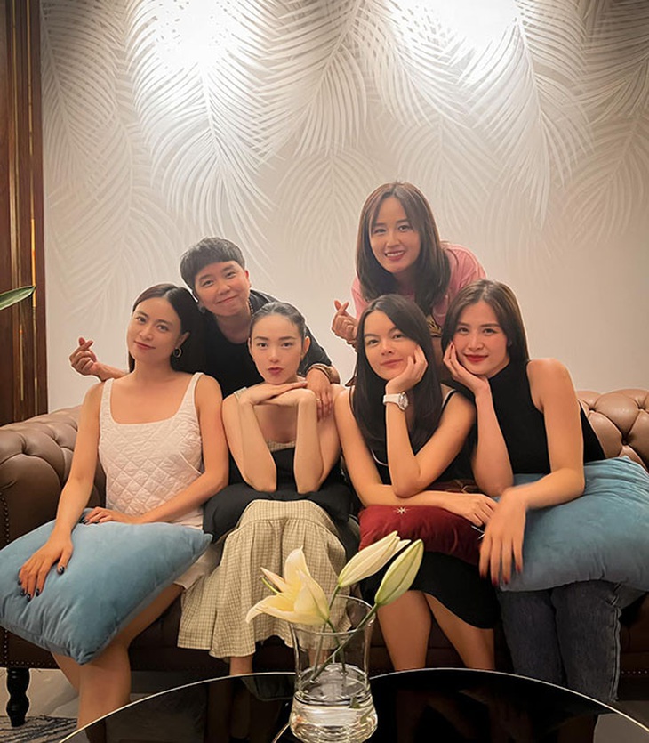 Ảnh vui sao Việt 21-2: Con gái lí lắc bên vợ chồng Cường Đôla - Ảnh 4.