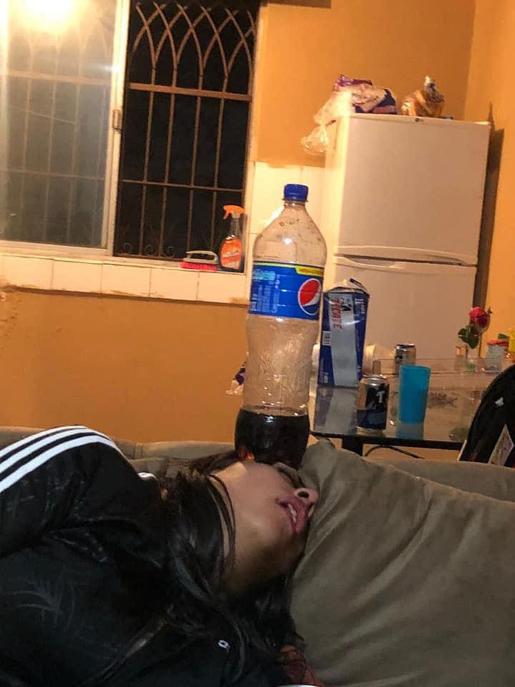 Lời cảnh tình: Đừng ngủ khi đám bạn thân còn thức! - Ảnh 3.