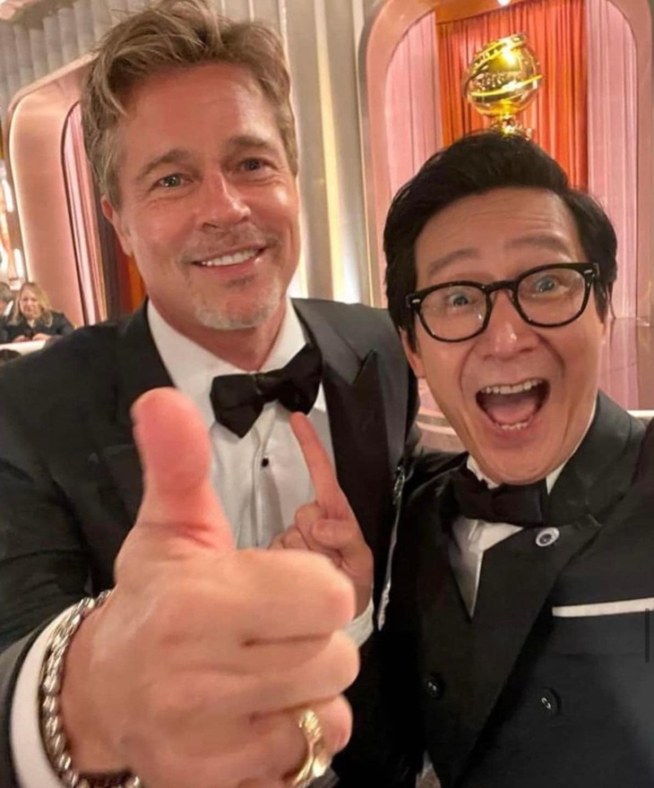 Quan Kế Huy gây thích thú với loạt ảnh ‘đu idol’ Hollywood - Ảnh 11.