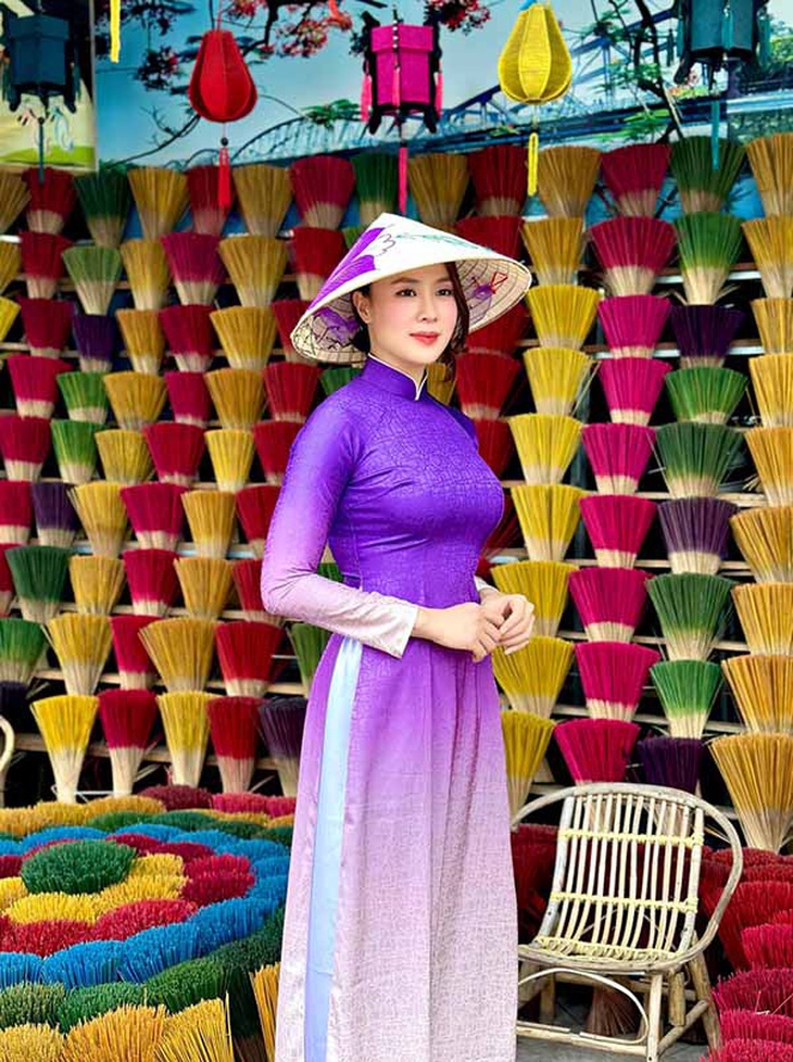 Ảnh vui sao Việt 15-3: Ngô Thanh Vân trêu chồng cố gắng trẻ hơn vợ - Ảnh 6.