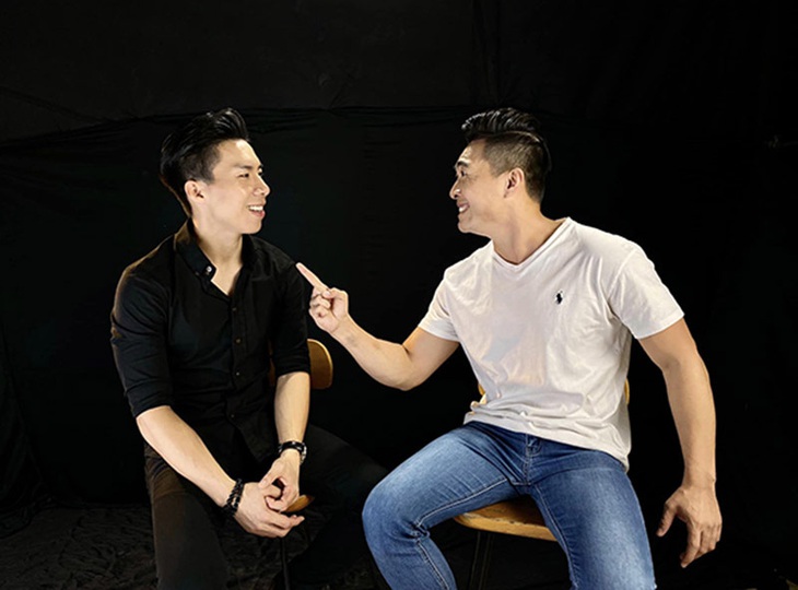 Ảnh vui sao Việt 17-3: Diệu Nhi tinh nghịch bên hội chị em Sao nhập ngũ - Ảnh 2.