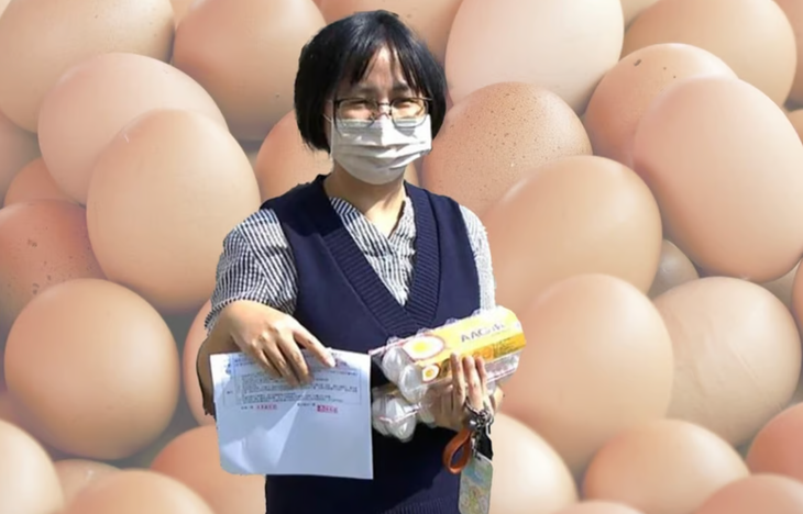 Chị Yeh lấy lại được 2 vỉ trứng bị mất cắp trong niềm vui mừng "quá trớn".