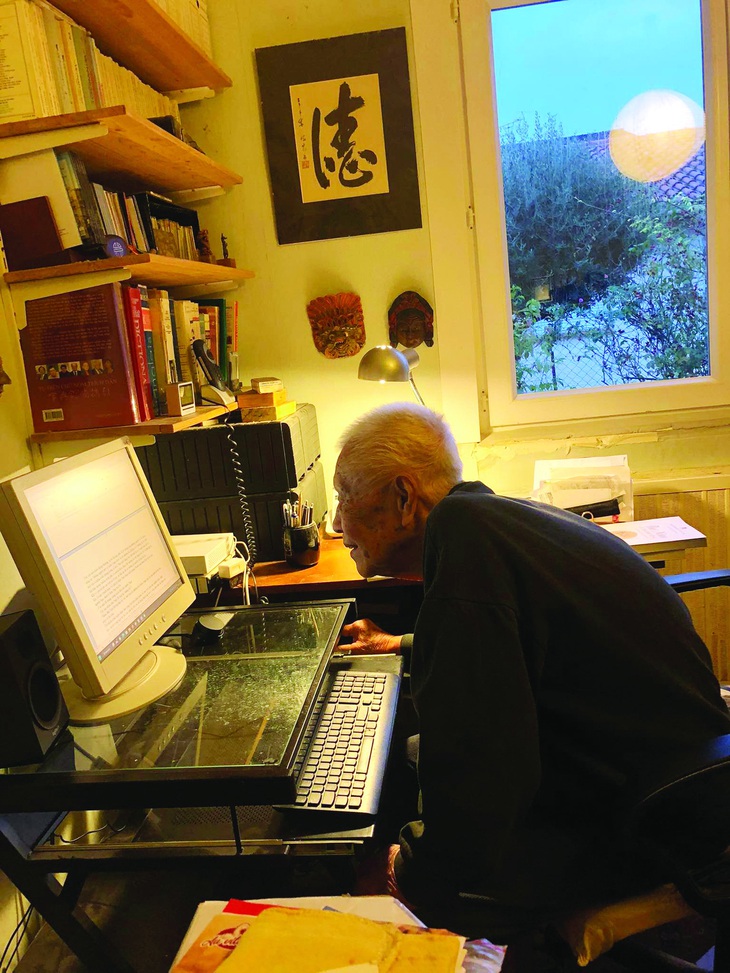 Giáo sư Nguyễn Thế Anh. Ảnh: Việt Anh