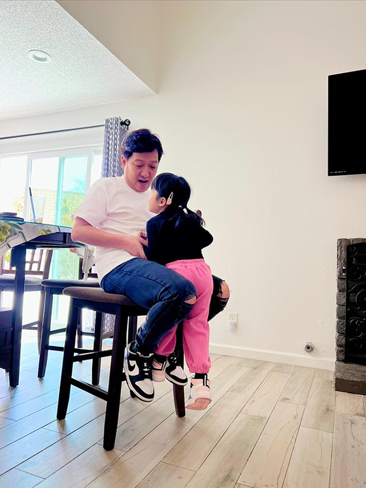 Ảnh vui sao Việt 26-3: Bố con Ông Cao Thắng tấu hề - Ảnh 10.