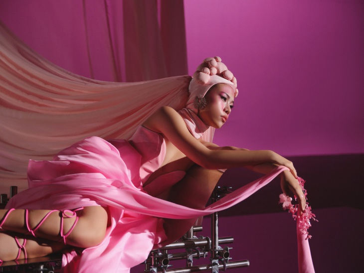 tlinh đánh úp với MV có sự tham gia của 22 người hâm mộ - Ảnh 4.