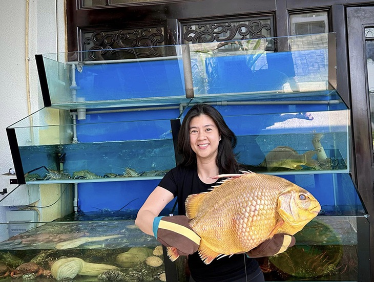 Ảnh vui sao Việt 12-4: Gia đình Đông Nhi hạnh phúc khi ngắm hoa anh đào - Ảnh 10.