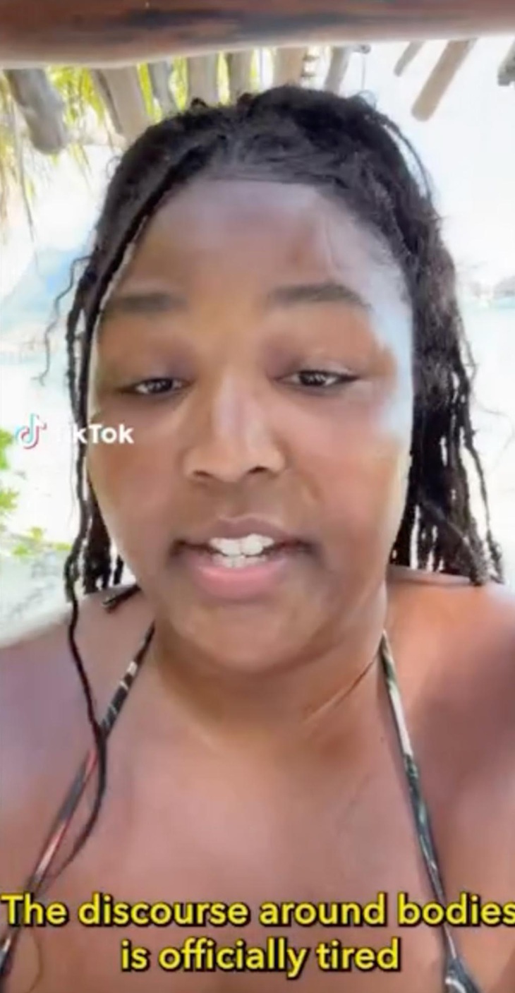 Ariana Grande đăng ảnh ca sĩ ngoại cỡ Lizzo để đáp trả về cơ thể siêu mỏng - Ảnh 5.