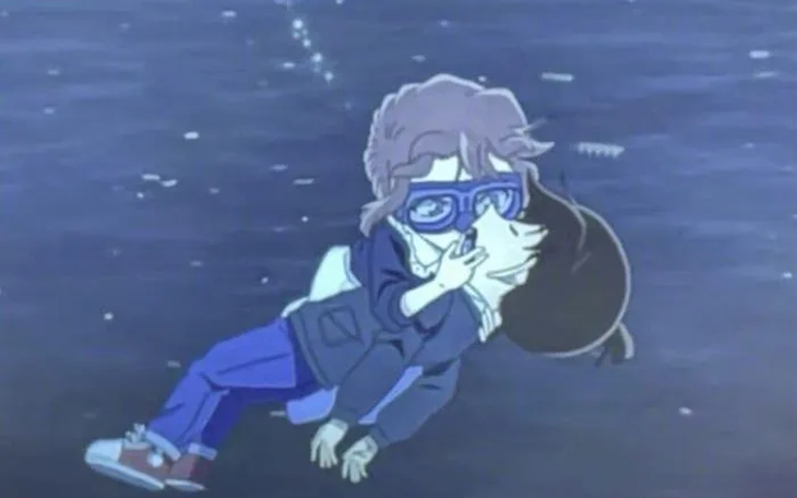 Rò rỉ cảnh Conan hôn 