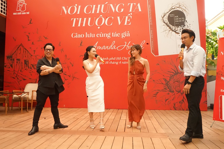 Amanda Huỳnh là ai mà MC Tùng Leo xăm tên cô lên cánh tay? - Ảnh 3.