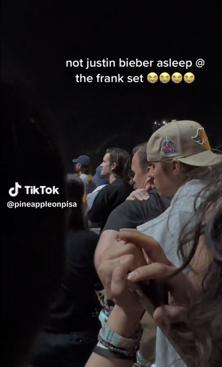Bắt gặp Justin Bieber ngủ gật khi nghe nhạc ở Lễ hội Coachella 2023 - Ảnh 2.