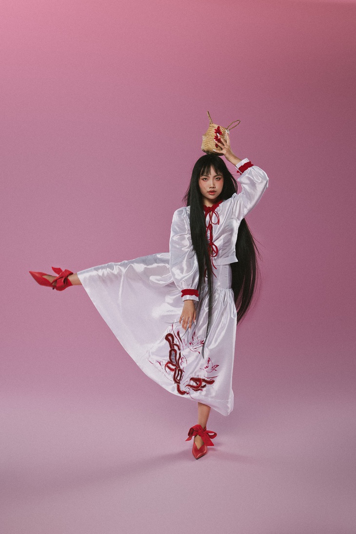 Phương Mỹ Chi khiến dân tình hết hồn trong bộ ảnh mới - Ảnh 4.