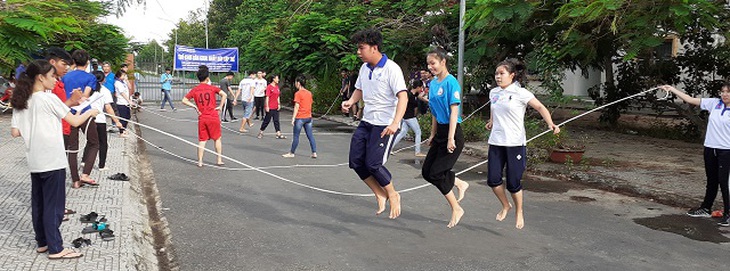 30-4 hẹn nhau check-in tại không gian văn hóa nghệ thuật dân gian - Ảnh 4.