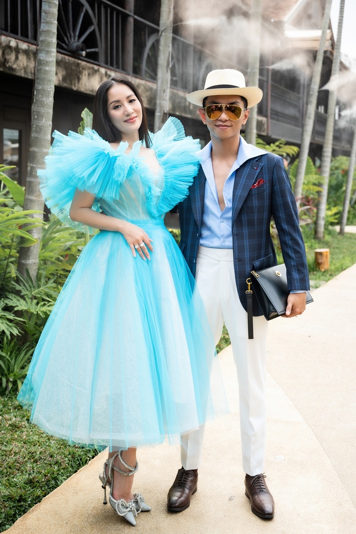 Ngân Anh, Quỳnh Thy, Ban Mai cùng dàn hậu tưng bừng khoe sắc - Ảnh 7.