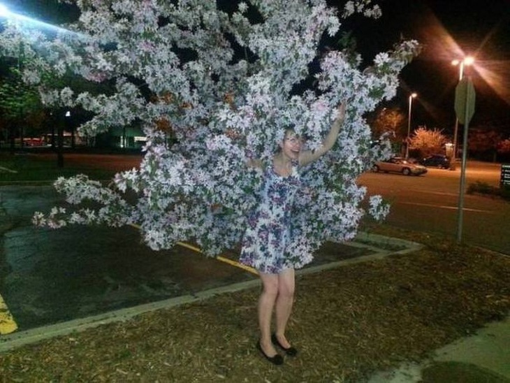 Loạt ảnh trùng hợp đến khó tin trong cuộc sống (P9) - Ảnh 1.