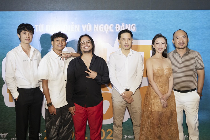 Bộ ba cây hài FAPTV thổ lộ tâm tình từ Con Nhót mót chồng - Ảnh 1.