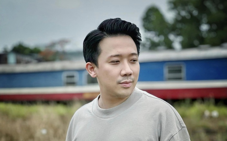 Trấn Thành phổ thơ về bình yên, netizen chúc "yên bình sau ồn ào"