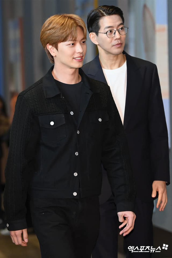 Dàn sao Hàn nô nức dự đám cưới Lee Seung Gi mà ngỡ như lễ trao giải - Ảnh 12.