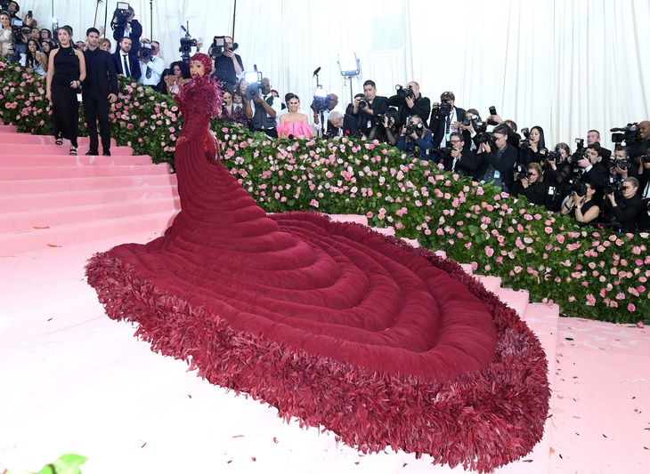 20 khoảnh khắc làm Met Gala trở thành sự kiện thảm đỏ đáng mong chờ - Ảnh 5.