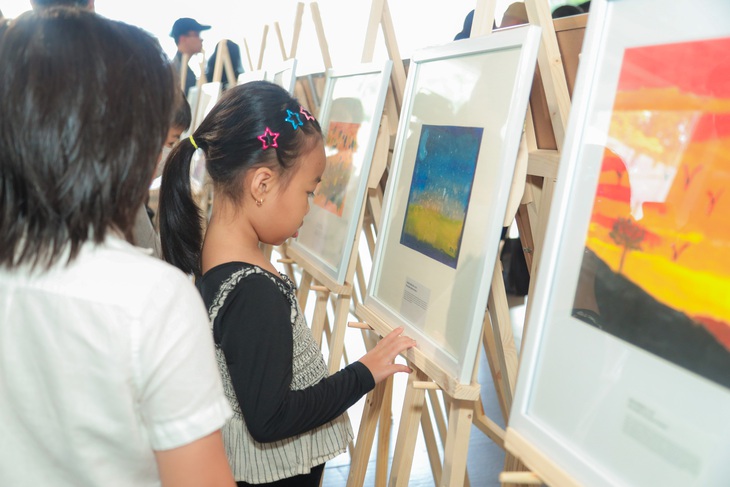 Thanh Bùi tiếp tục gây bất ngờ với Học viện Nghệ thuật thị giác đương đại Việt Nam - Ảnh 4.