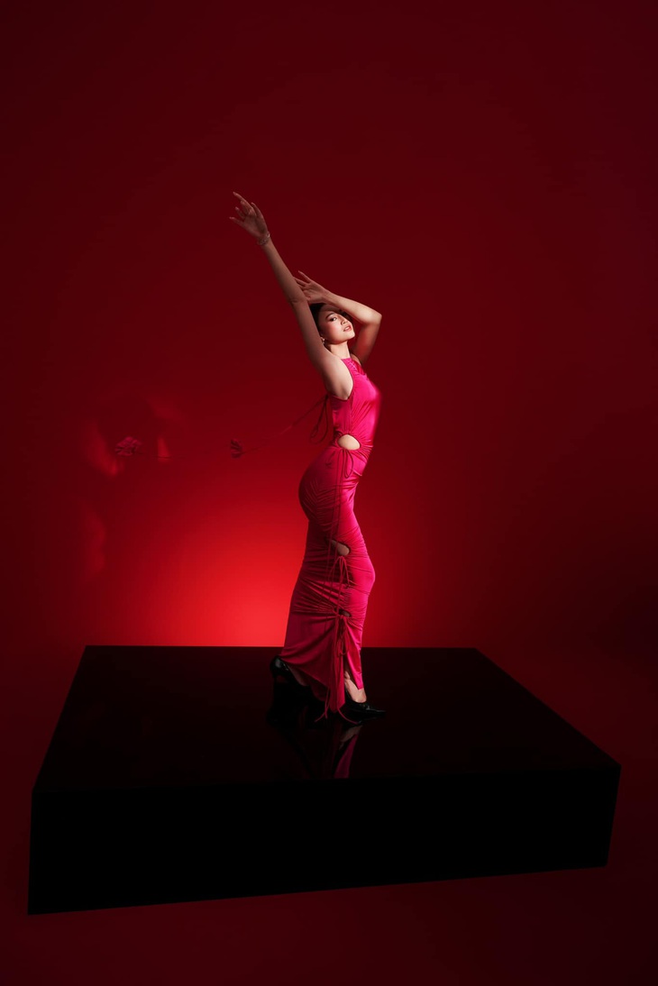 Chưa từng công khai hẹn hò, Ninh Dương Lan Ngọc tuyên bố có hàng trăm con - Ảnh 4.