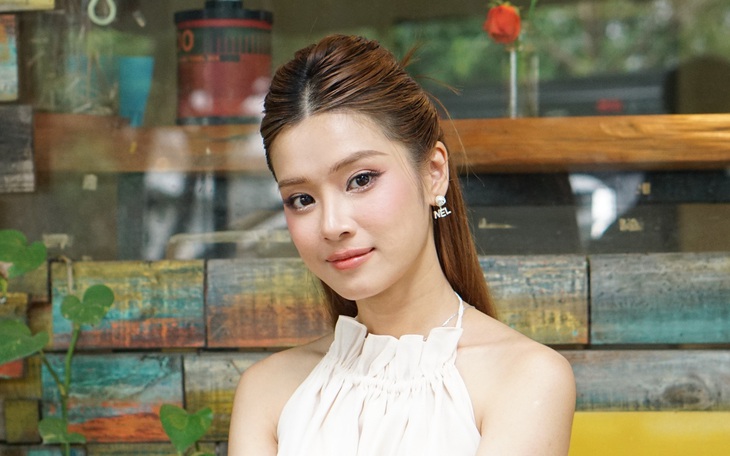 Hoàng Yến Chibi không hối hận về ca khúc bị gọi là "nhạc rác"