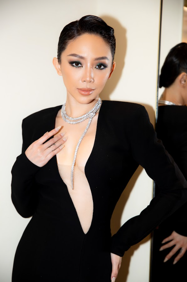 Tóc Tiên từng là đại diện Việt Nam duy nhất tham dự sự kiện của Bulgari tại Singapore.