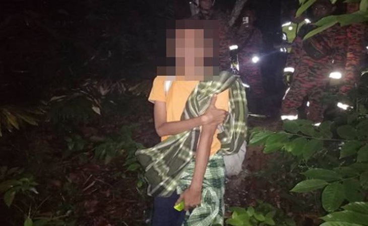 Đi làm quá áp lực, người đàn ông bỏ việc bằng cách trốn vào rừng - Ảnh 1.