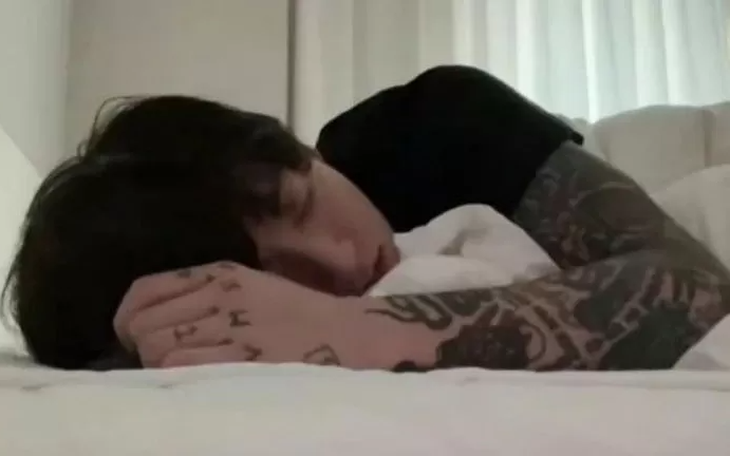 6,7 triệu người xem Jungkook 