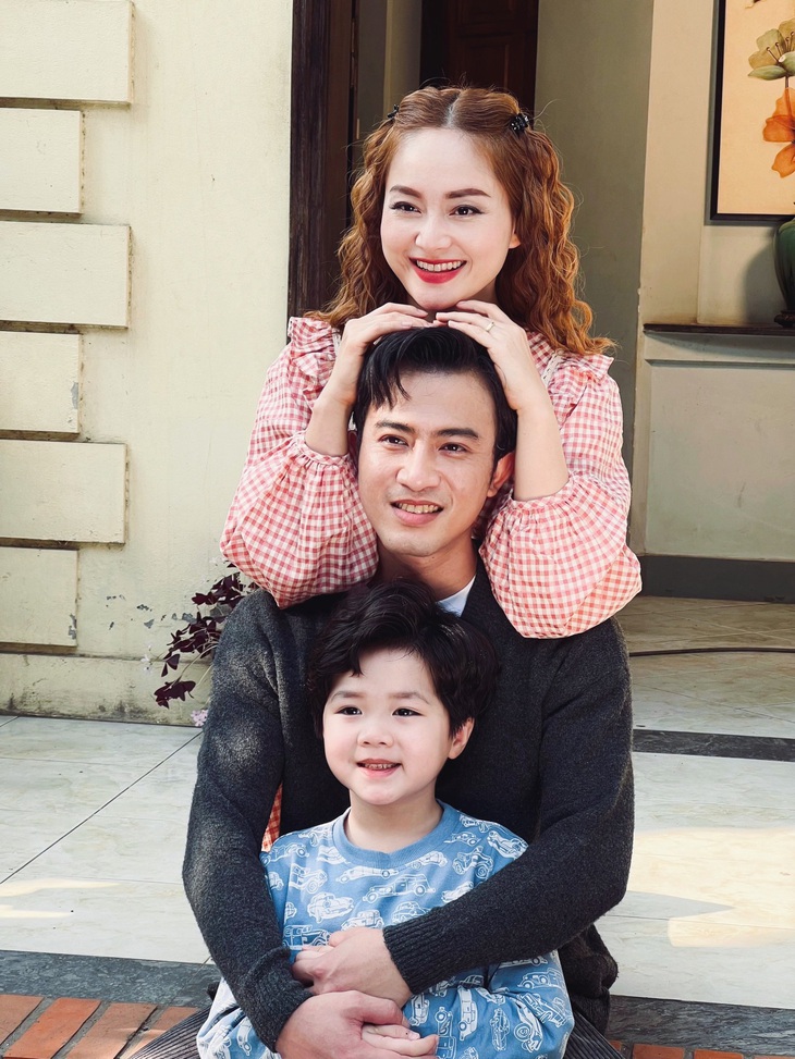 Nam diễn viên ăn khách nhất phim Việt giờ vàng là ai? - Ảnh 1.