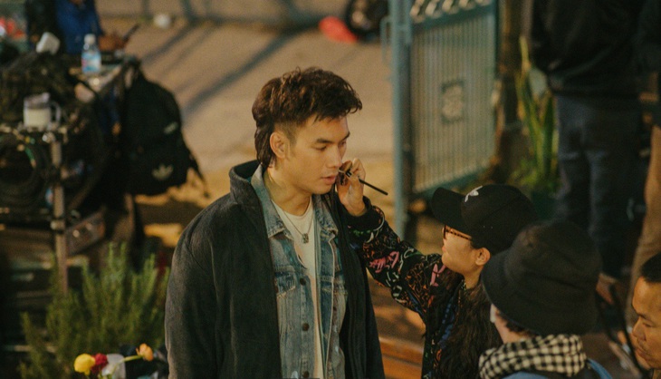 Nhan Phúc Vinh khác lạ trong vai diễn mới - Ảnh 3.