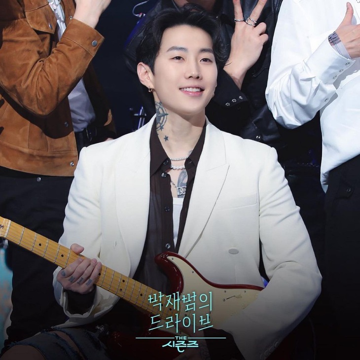 Jay Park ‘mắc lỗi’ lần đầu ăn phở Việt, fan dụi mắt mấy lần nhận không ra - Ảnh 3.