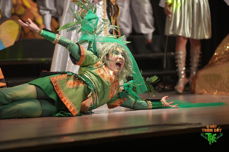 Huỳnh Lập xả thân cùng Bí mật trăm đốt tre - Ảnh 3.